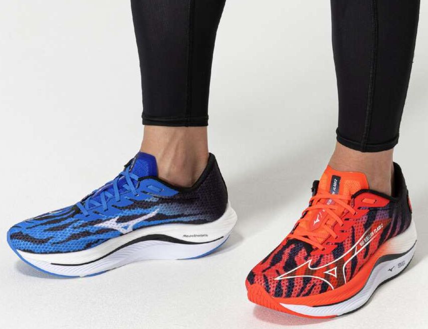楽天市場】ミズノ ウエーブリベリオンフラッシュ2(ランニング