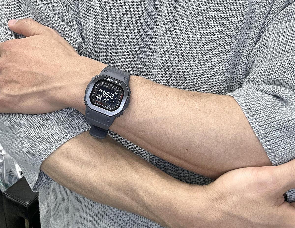 楽天市場】カシオ Gショック DW-H5600MB-8JR メタルベゼル G-SQUAD