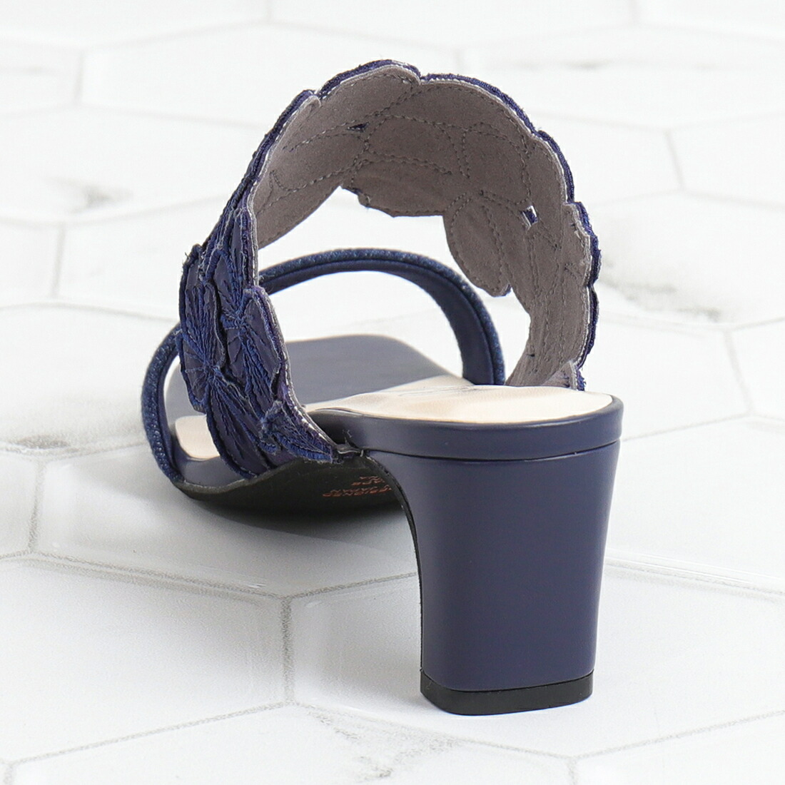 楽天市場】フラワー刺繍ミュールサンダル／アルテミス by ダイアナ