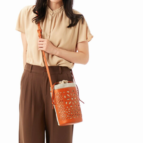 楽天市場】リネンカットワーク 筒型ショルダーバッグ／ゲンテン