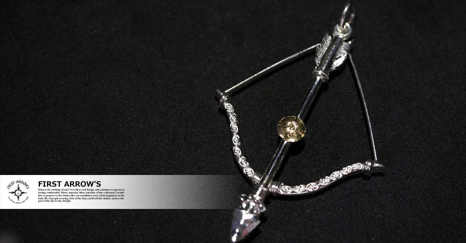 楽天市場】ポイント2倍!!ファーストアローズ K18付 カラ草彫りボウ