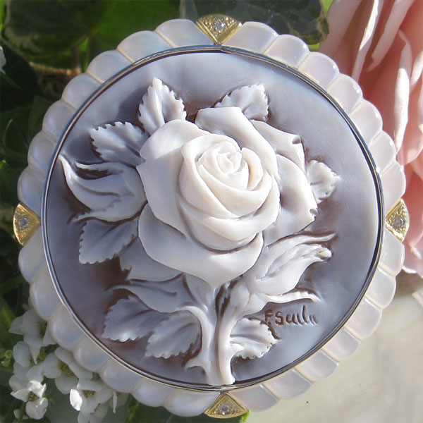 楽天市場】シェルカメオ巨匠 Franco Scala作 シェル カメオ 天然