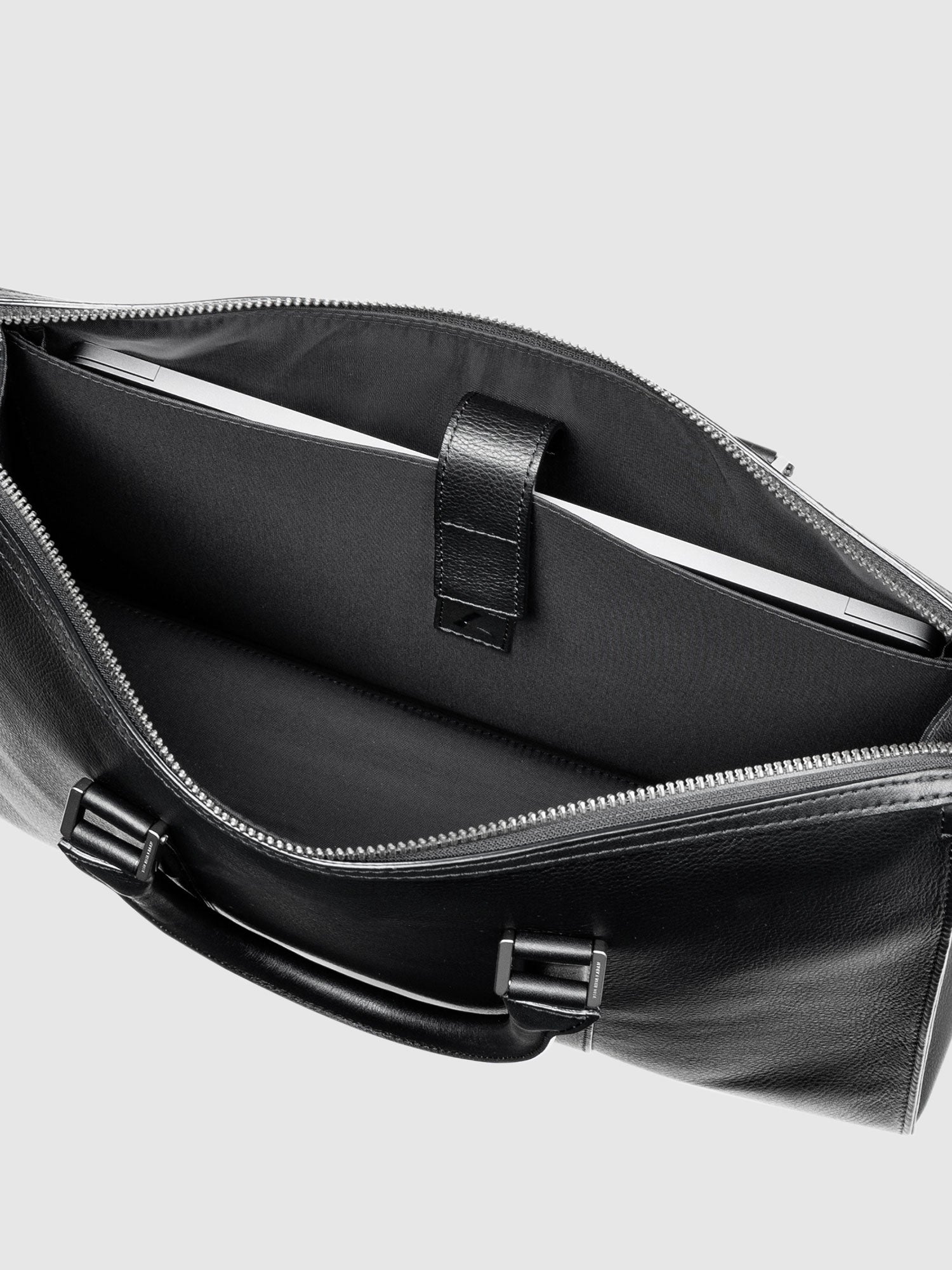 プロータ スクエアブリーフ (防水革) – ブリーフケース – 土屋鞄製造所