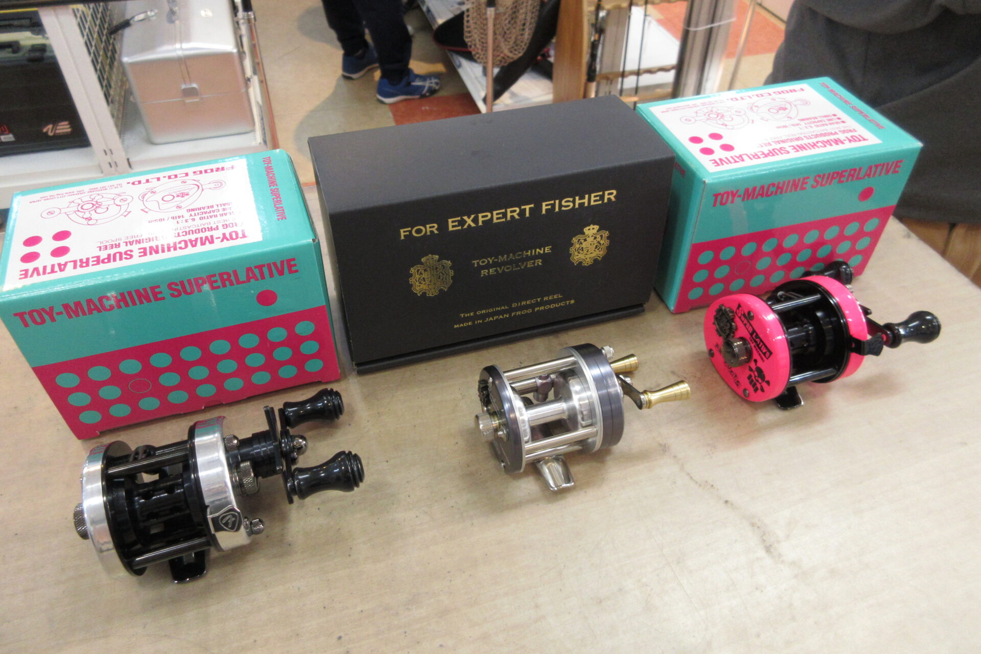 フロッグプロダクツのトイマシーン スーパーレイティブを2台