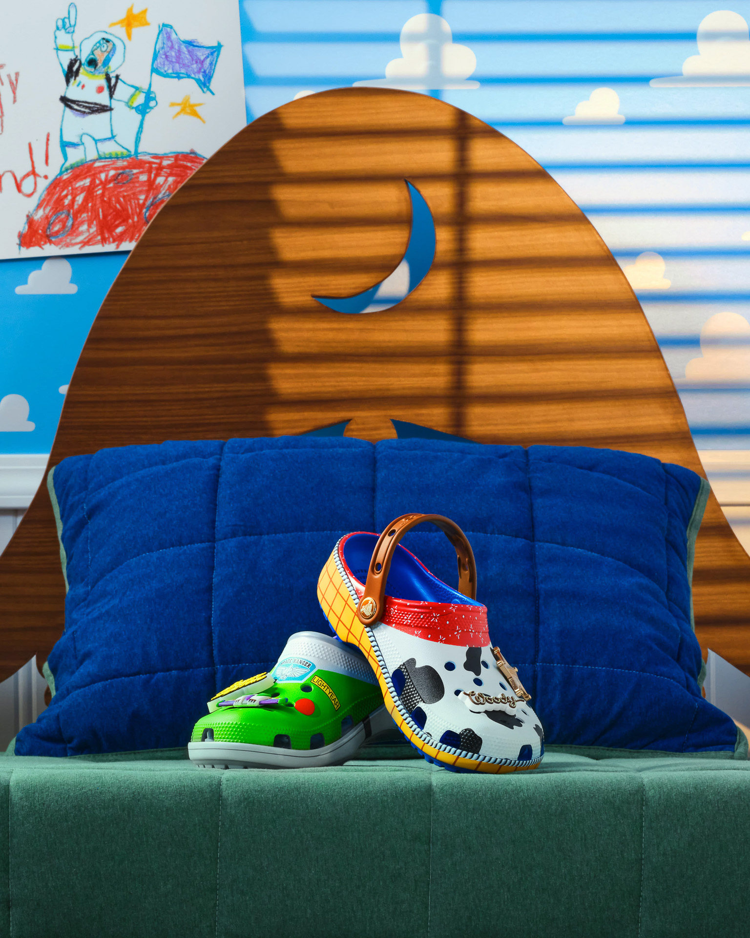 ディズニー＆ピクサー「トイ・ストーリー」のウッディ＆バズな