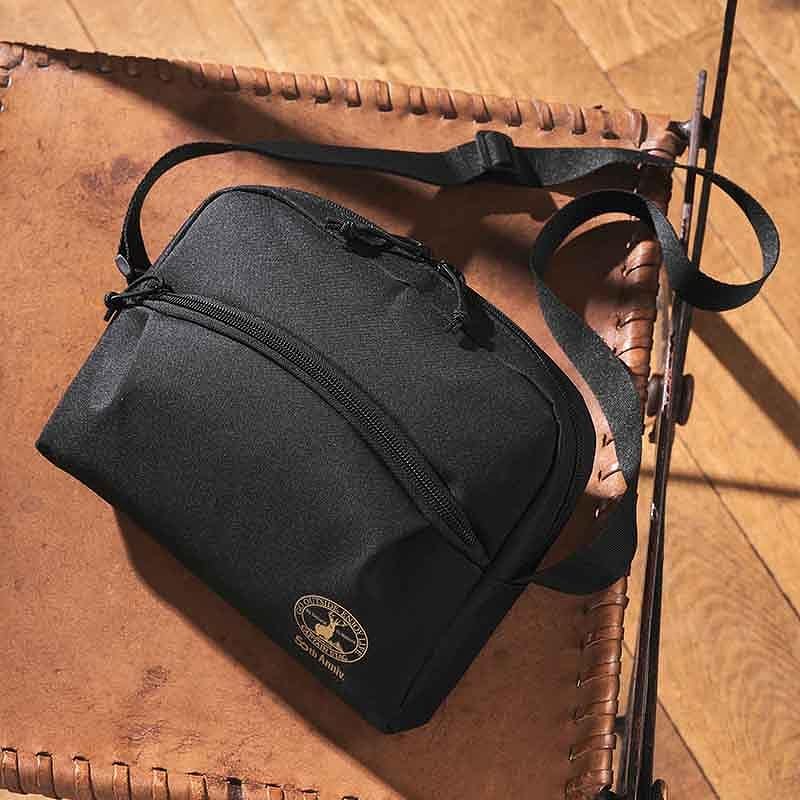 本日発売！ 50周年「キャプテンスタッグ」のポケット充実ショルダー