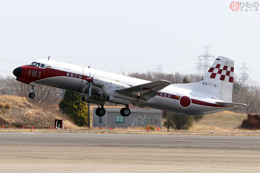 YS-11FC飛行点検機 最終フライトへ オリジナルエンジン搭載最後の1機