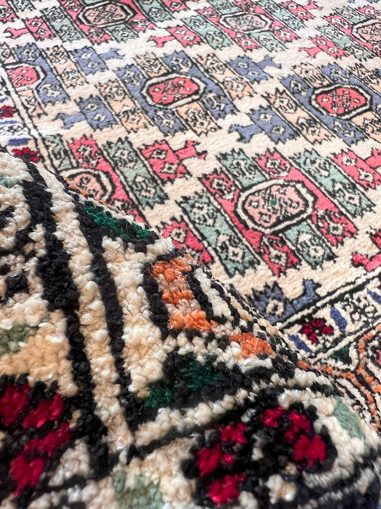 トルクメン産 オールドシルク絨毯 Size:176×112 | 大阪・豊中市の