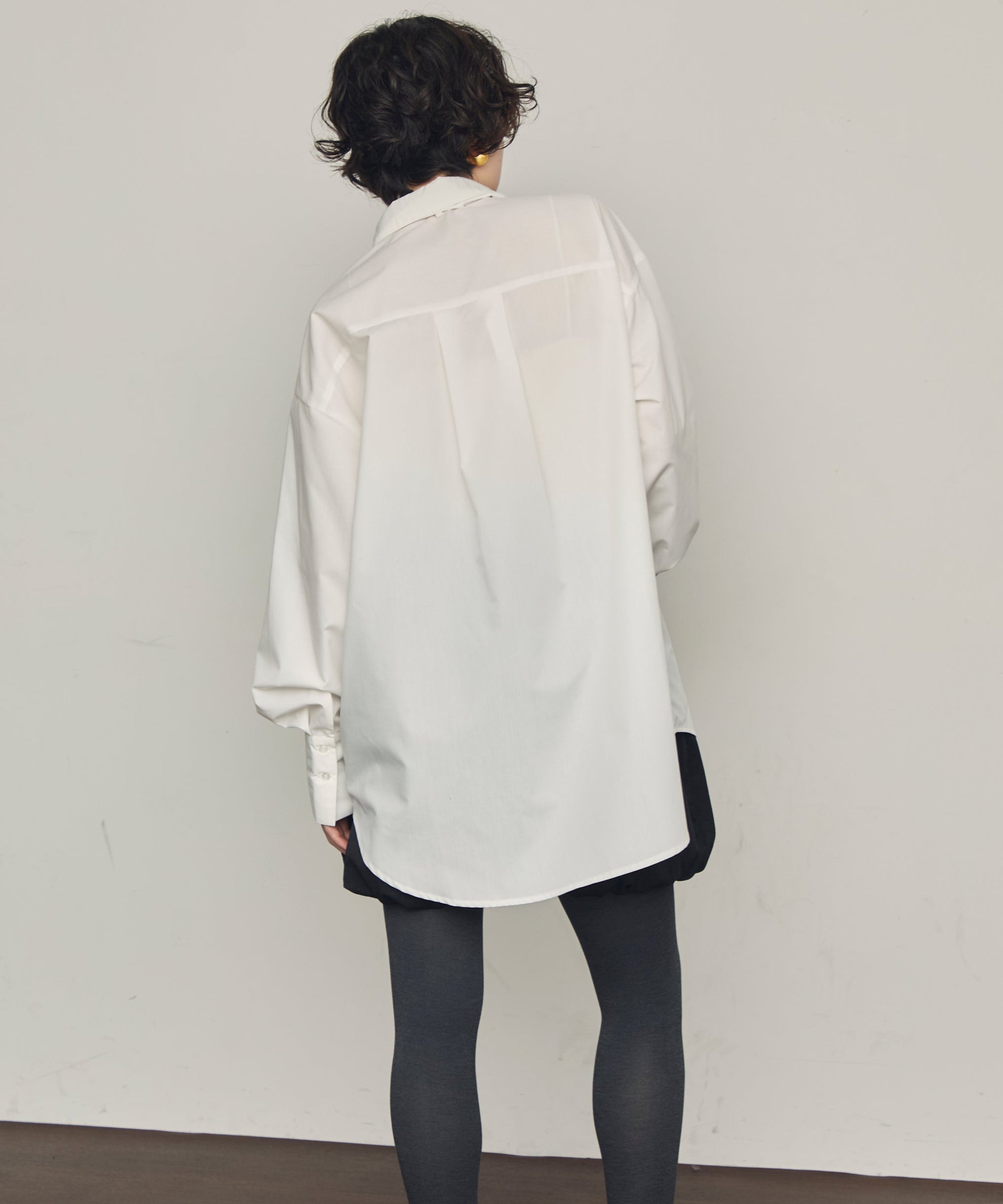 ボウタイ付きロングスリーブシャツ | Trish