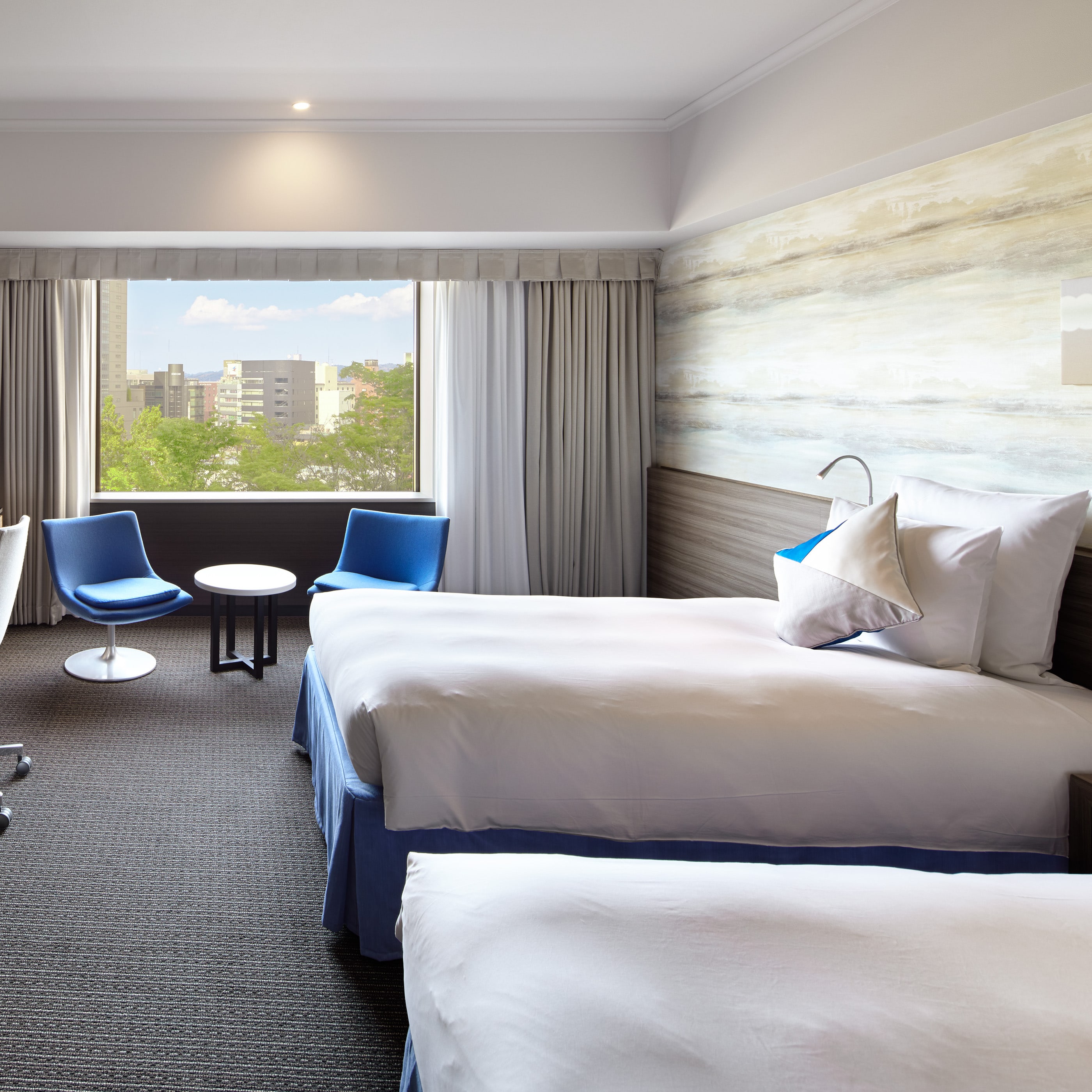 Hotel information and reservations for ANA Crowne Plaza Hotel