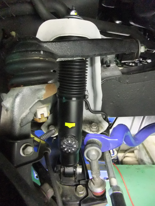 ハイエース（200系）用 MSダンパー - 有限会社 トゥホット