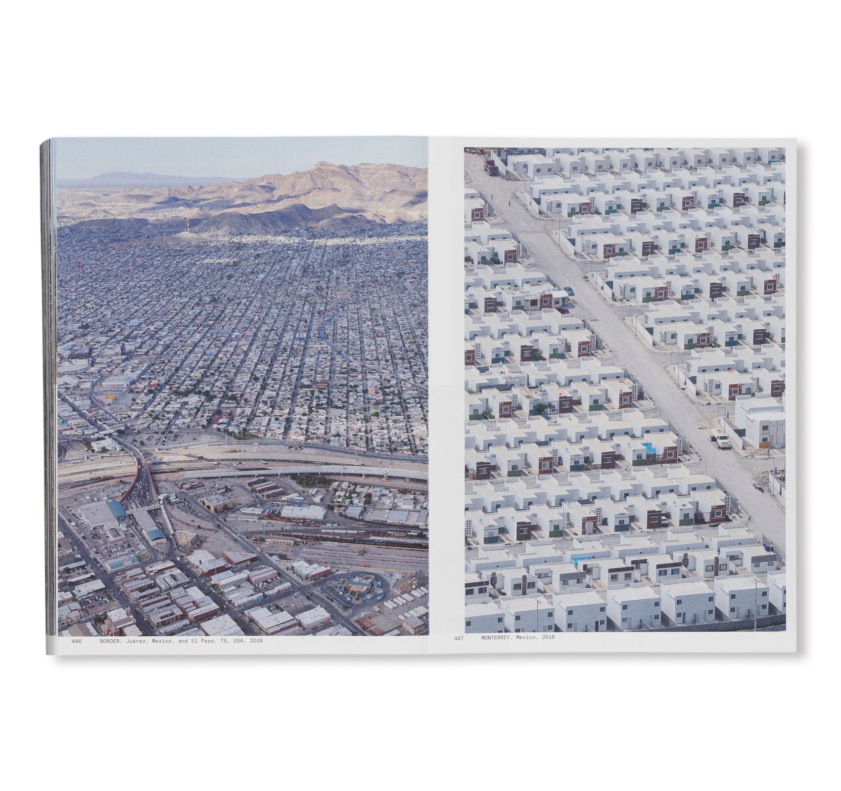 MOMENTS IN ARCHITECTURE by Iwan Baan – twelvebooks