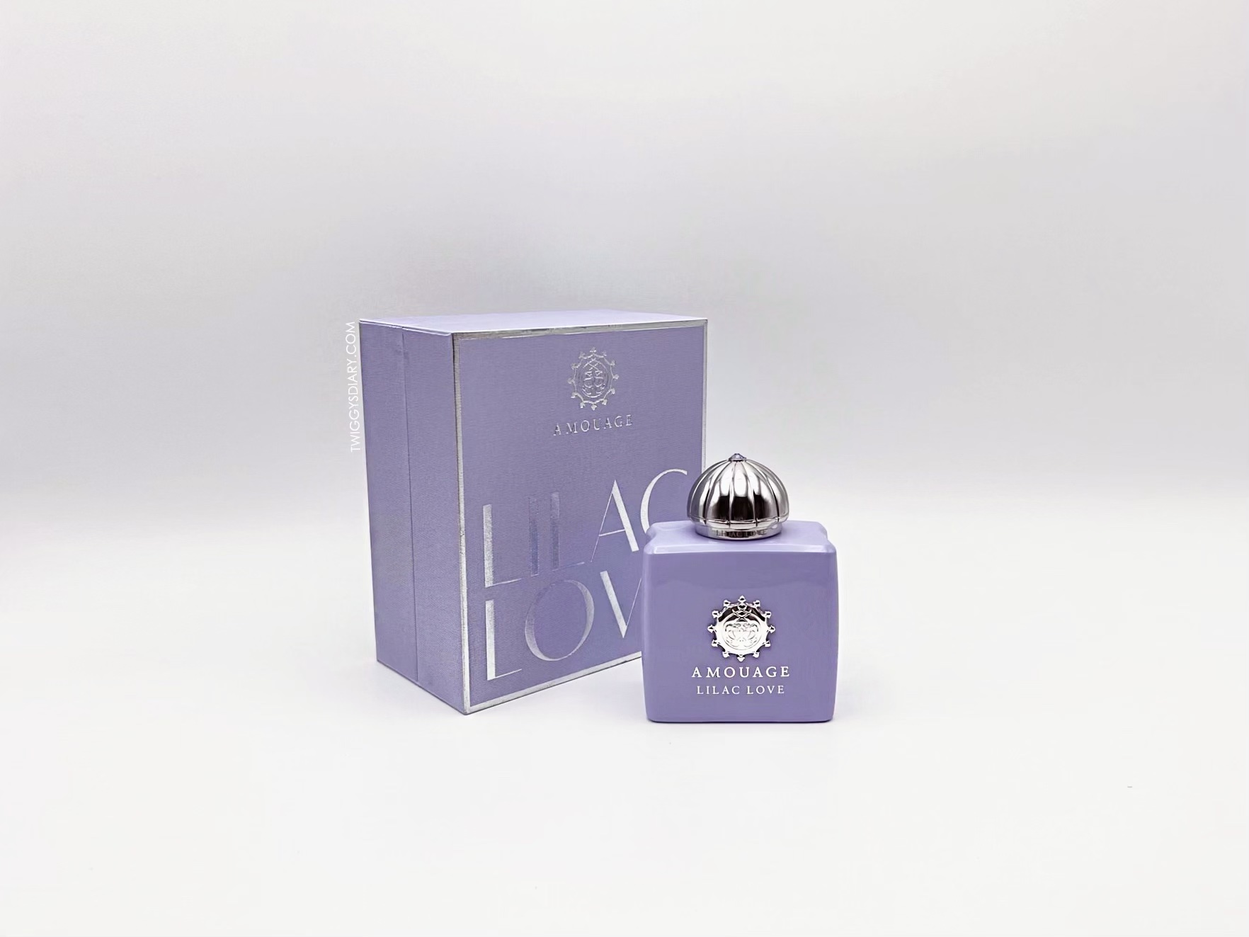愛慕Amouage 紫丁香愛戀Lilac Love EdP – Twiggy的香水日記