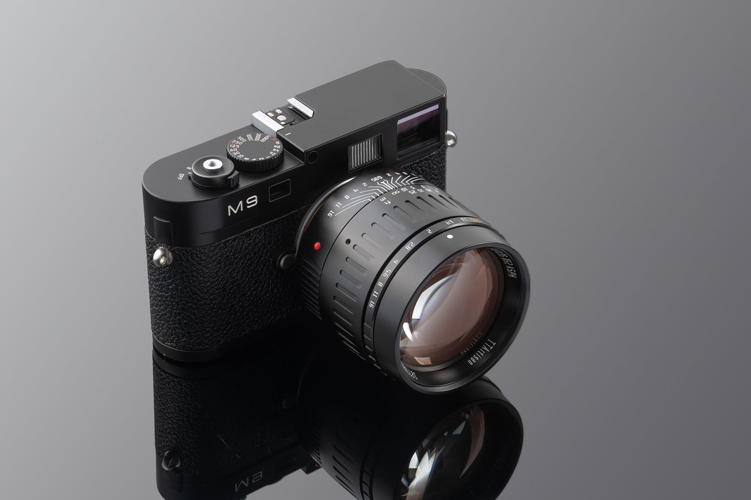 M 50mm F0.95 Black – TTArtisan