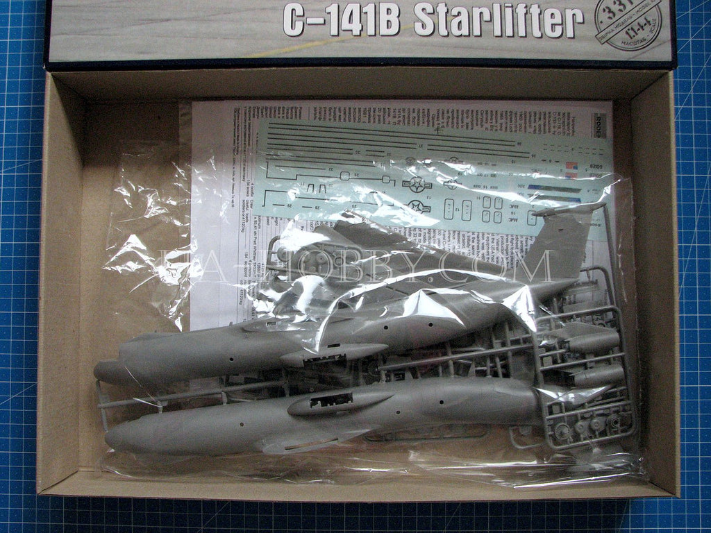 1/144 C-141B Starlifter. Roden 331 – UA-hobby