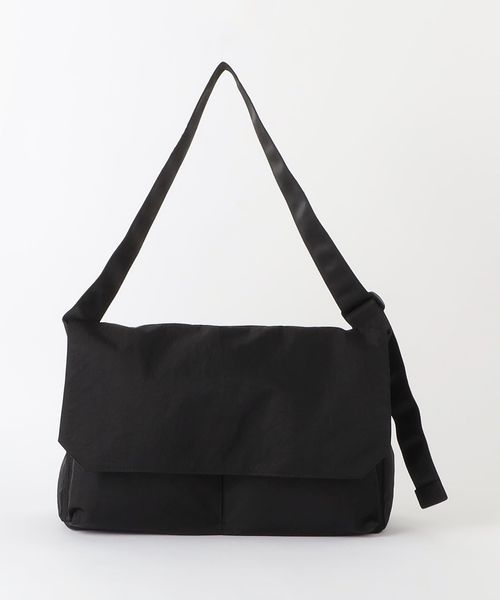 ナイロン フラップ ショルダーバッグ