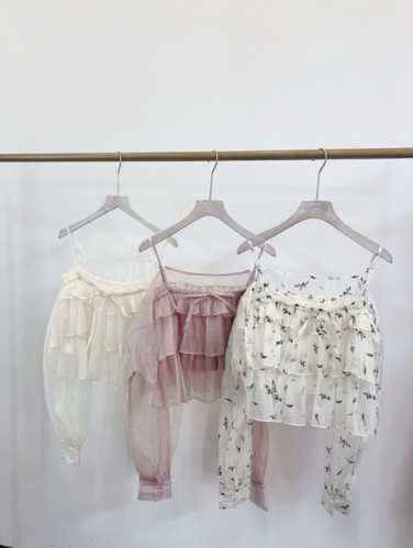 SNIDEL スナイデル sweet 2024年4月号 P92 掲載 フリルキャミ&ボレロ