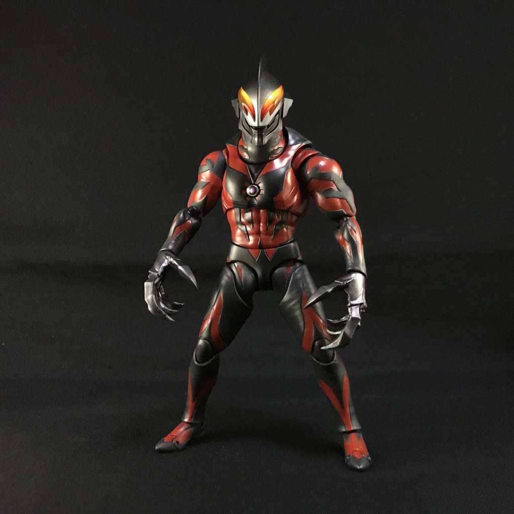 ウルトラマンベリアル – Ultra-arts Fan【ウルトラアーツ・ファン】
