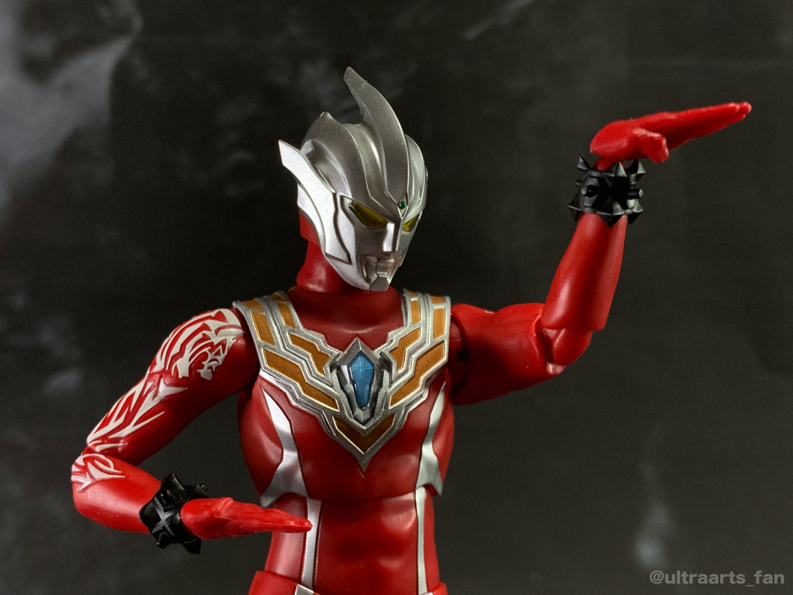 簡易レビュー】S.H.Figuarts ウルトラマンレグロス – Ultra-arts Fan