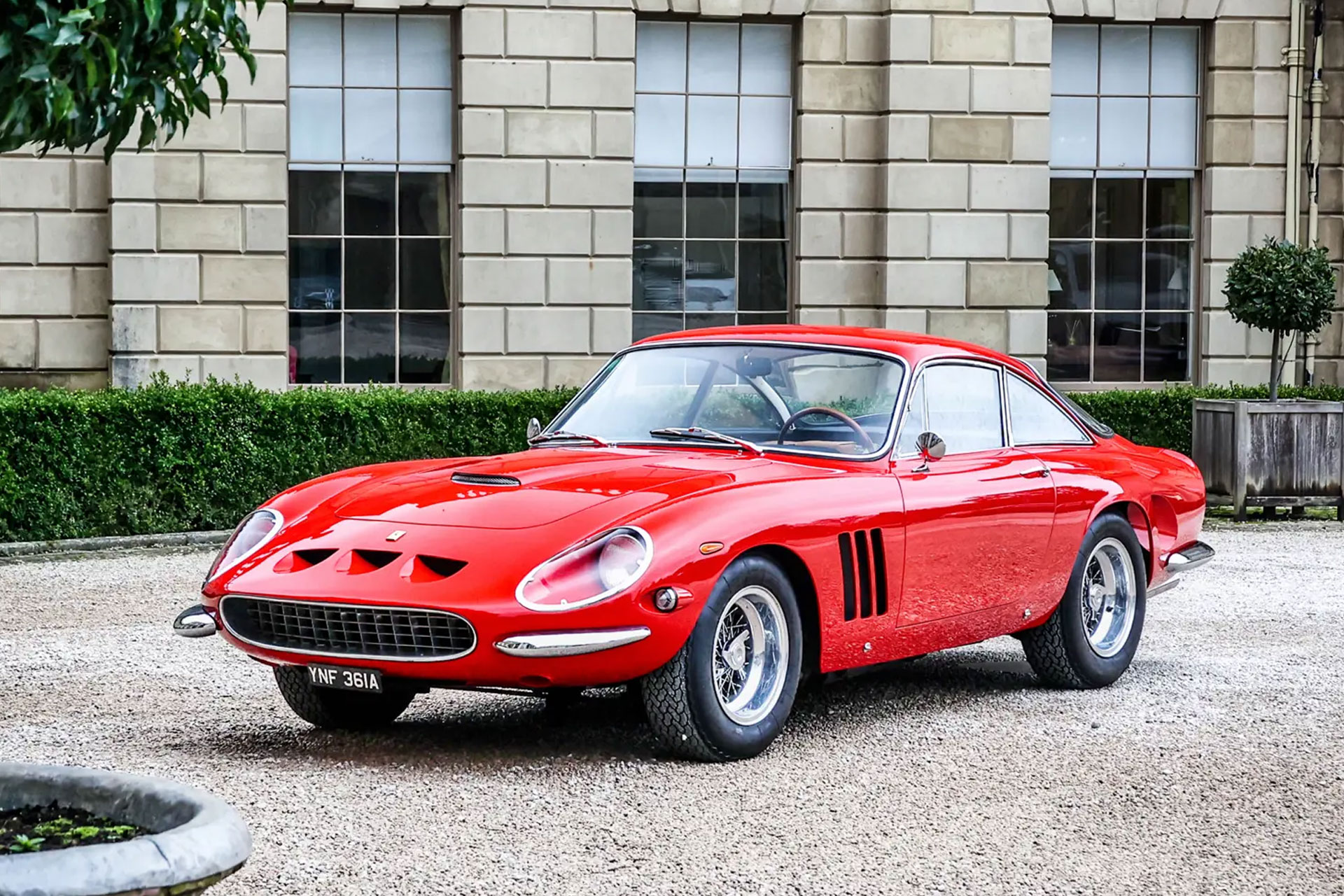 1963 フェラーリ 250 GT/L ベルリネッタ ルッソ by ファントゥッツィ