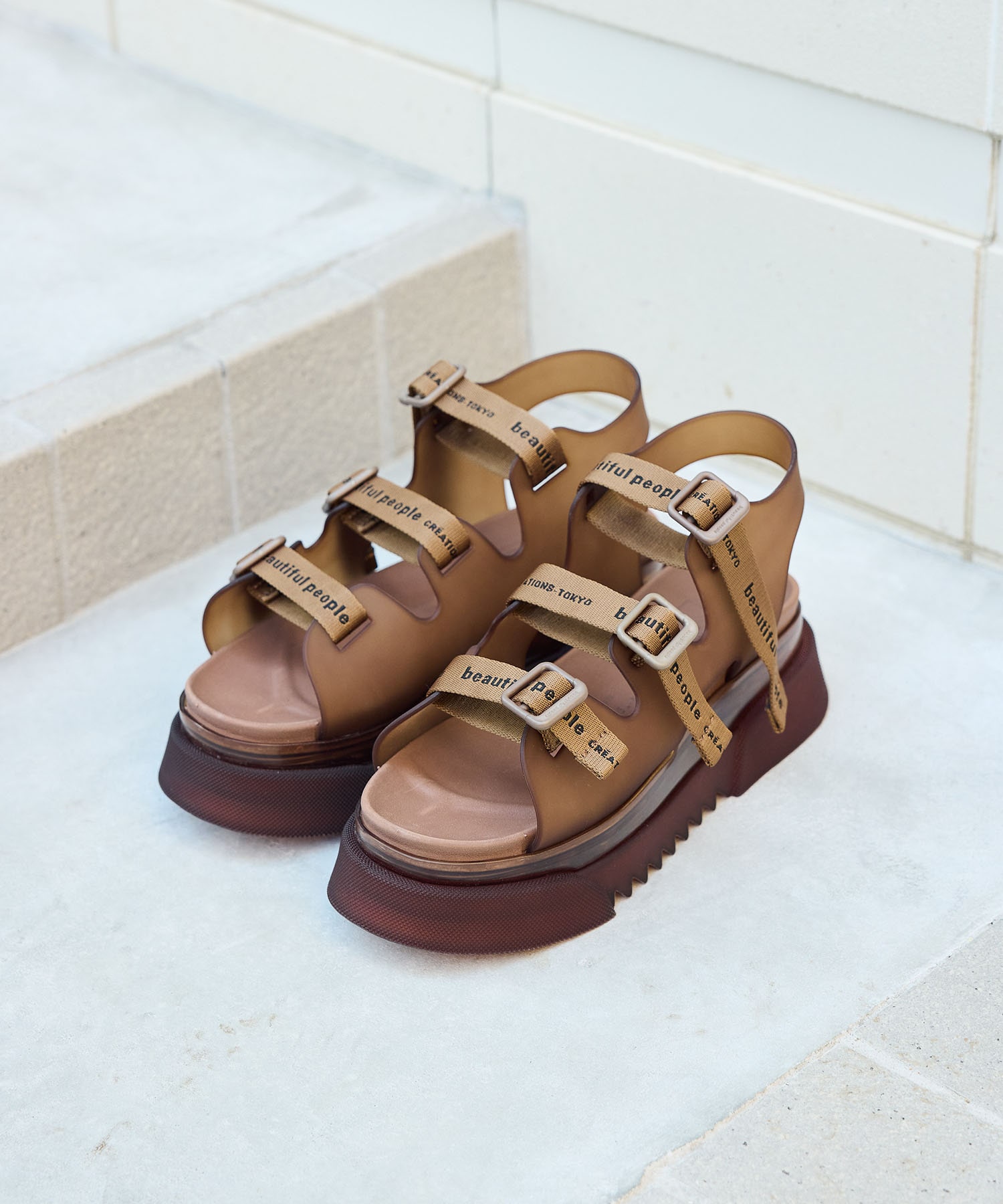 ビューティフルピープルXユナイテッドトウキョウコラボサンダル