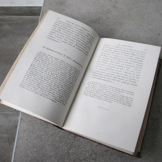 洋書 古本 フランス Mots Celebres de L'Histoire（uob1157