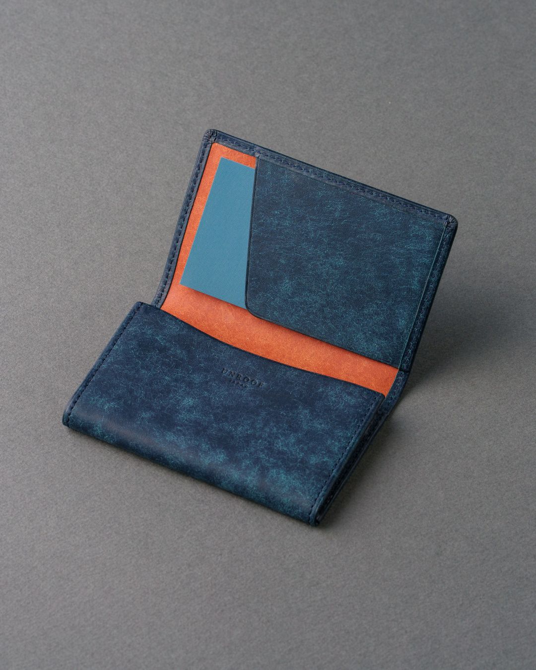 本革] 名刺入れ