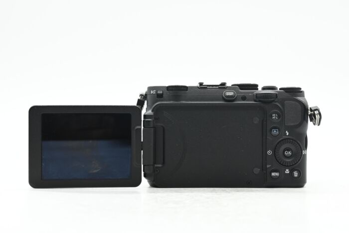 Used Nikon Coolpix P7700 12.2MP Digital Camera w/7.1x Zoom Parts