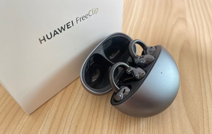 耳穴をふさがないって快適！」『HUAWEI FreeClip』の装着感と音質が
