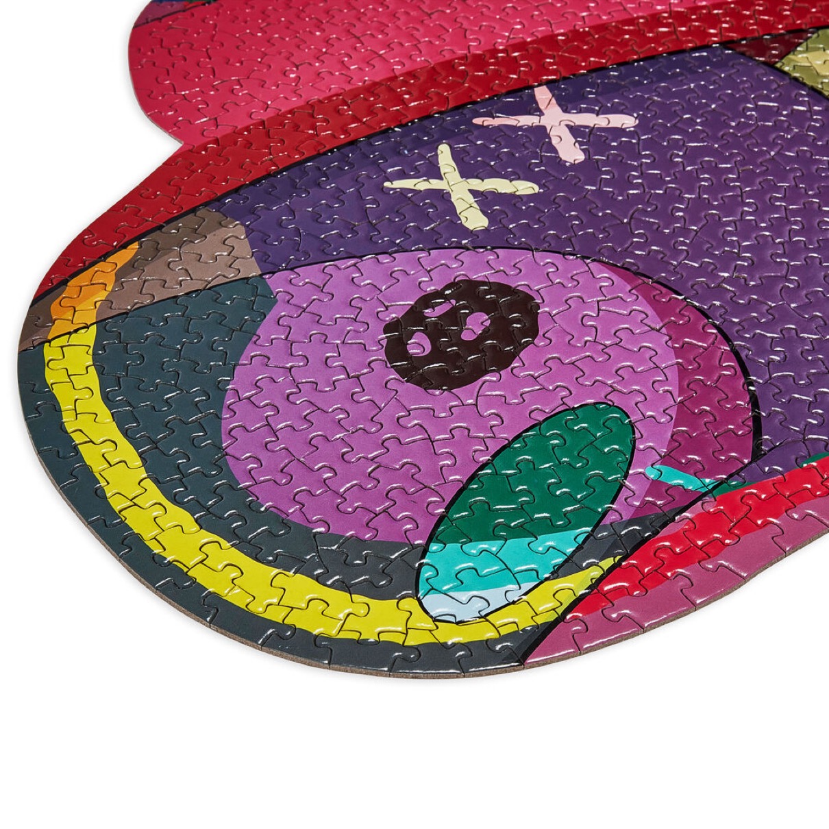 MoMA限定、KAWSのオリジナル作品を使用したジグゾーパズル全4種が発売