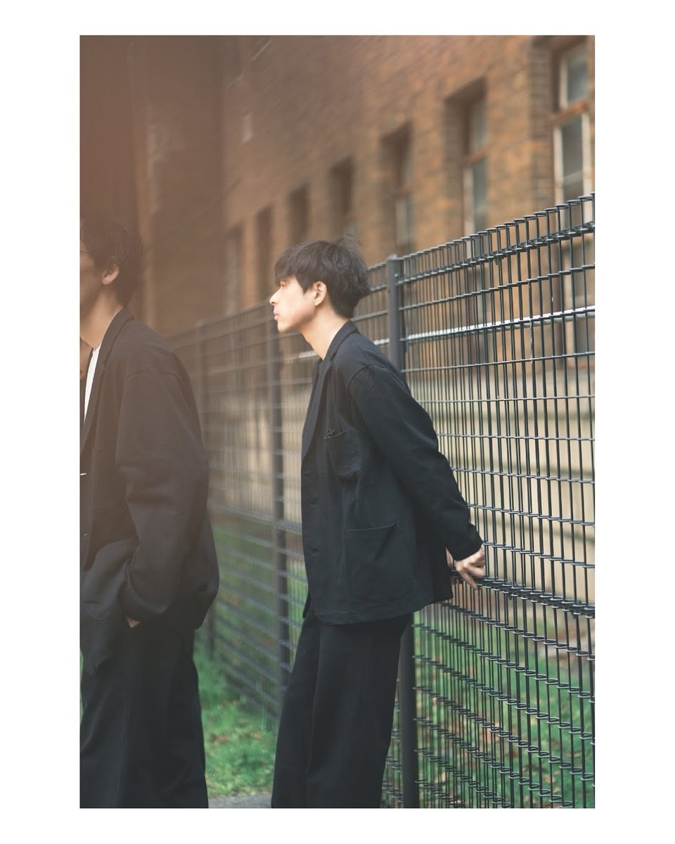 FRUIT OF THE LOOM x 金子恵治 『ATHLETIC FORMAL SUIT』が国内4月18日