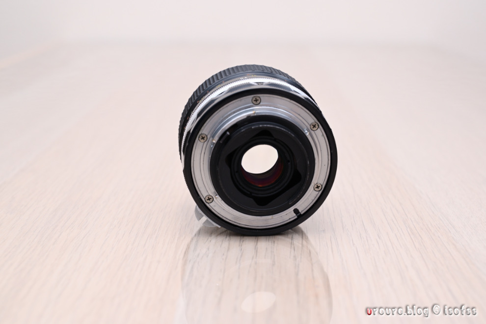 もうすぐ50歳のMicro-NIKKOR-P.C Auto 55mm F3.5は近接なら現役。外観