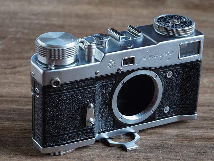 LOMO GOMZ Leningrad №583436 2 screws uralseller.com