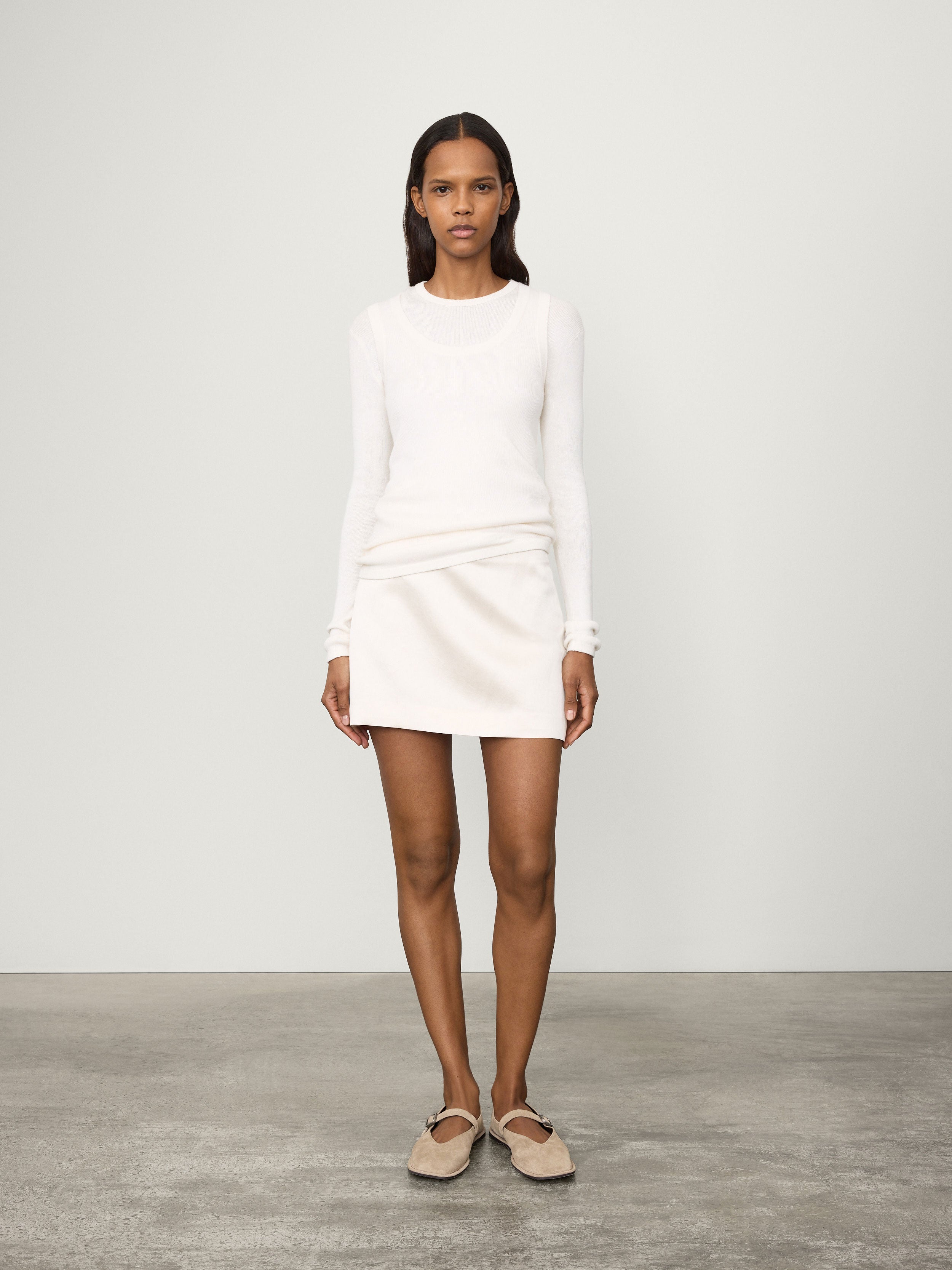 2025206_2025206UC_Mini_Skirt_C