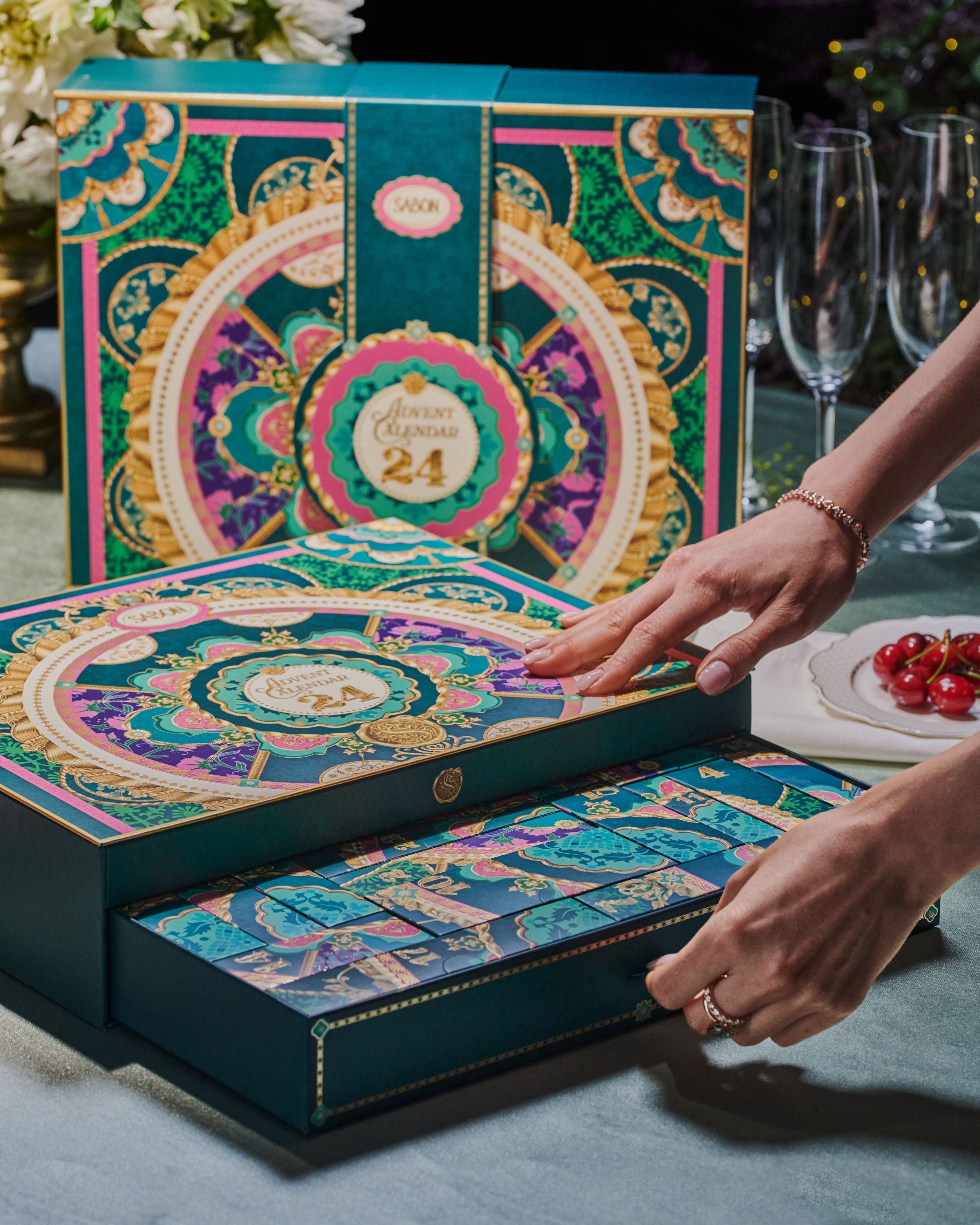 Advent Calendar Majestic Gala 24 Day – SABON