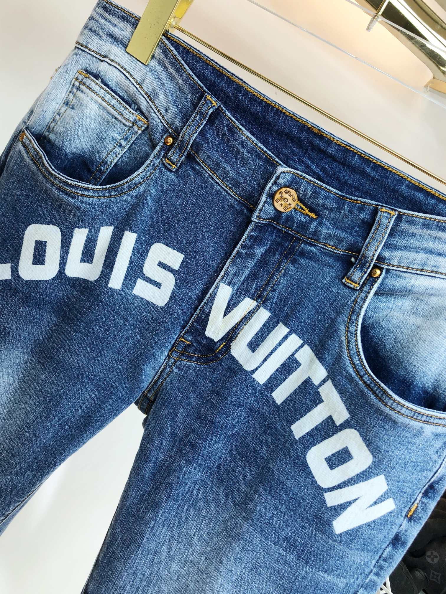 日本国内最高級ブランド販売店のブランド通販専門店 / ルイヴィトン服