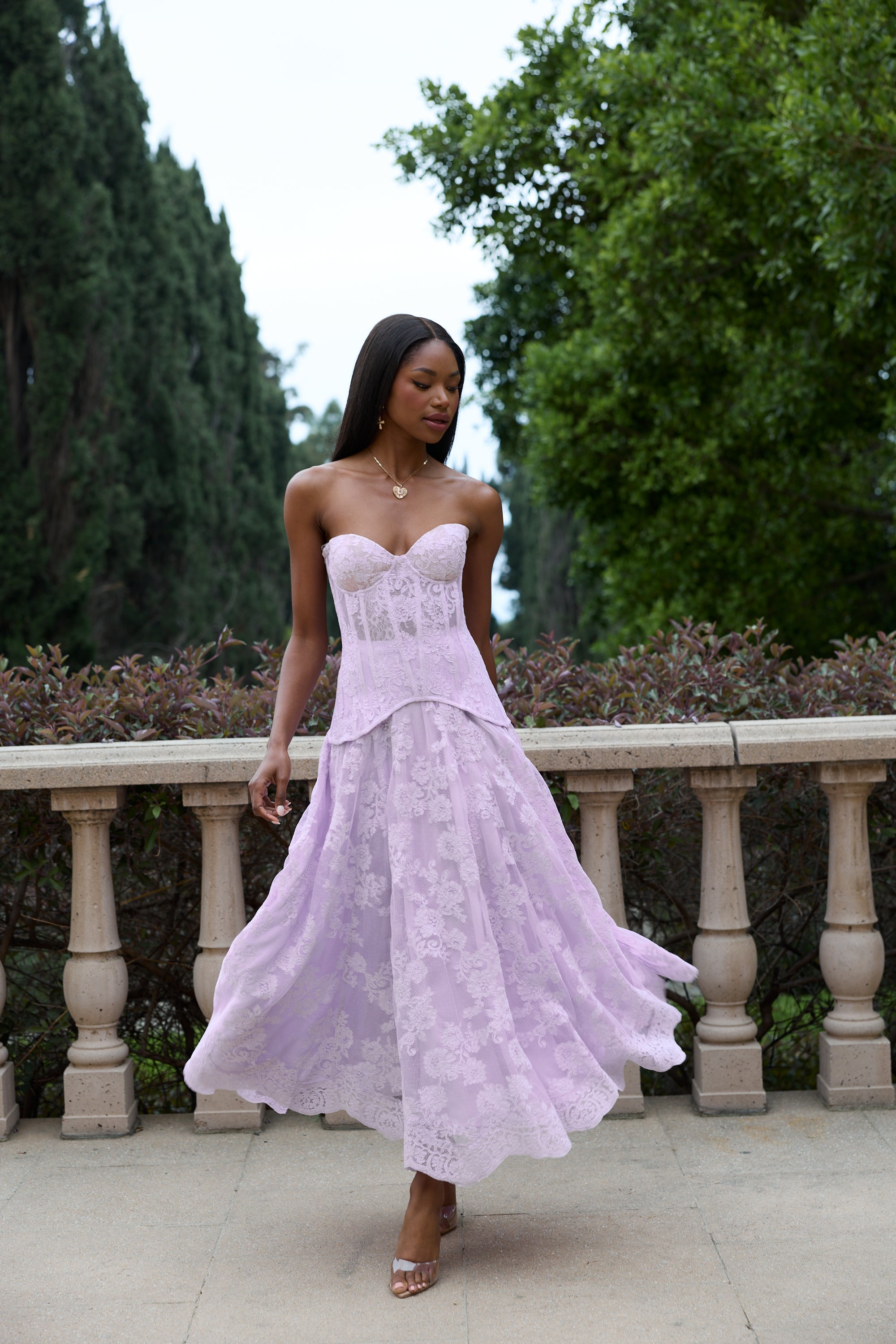 The Carolena Set in Lavender Fog Lace – V. Chapman