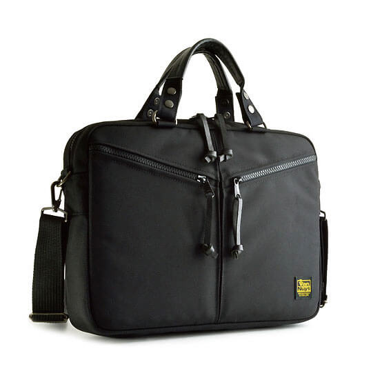 ビジネスバッグ | バンナイズ | 鞄はやっぱり実用品 使いこんでこそ