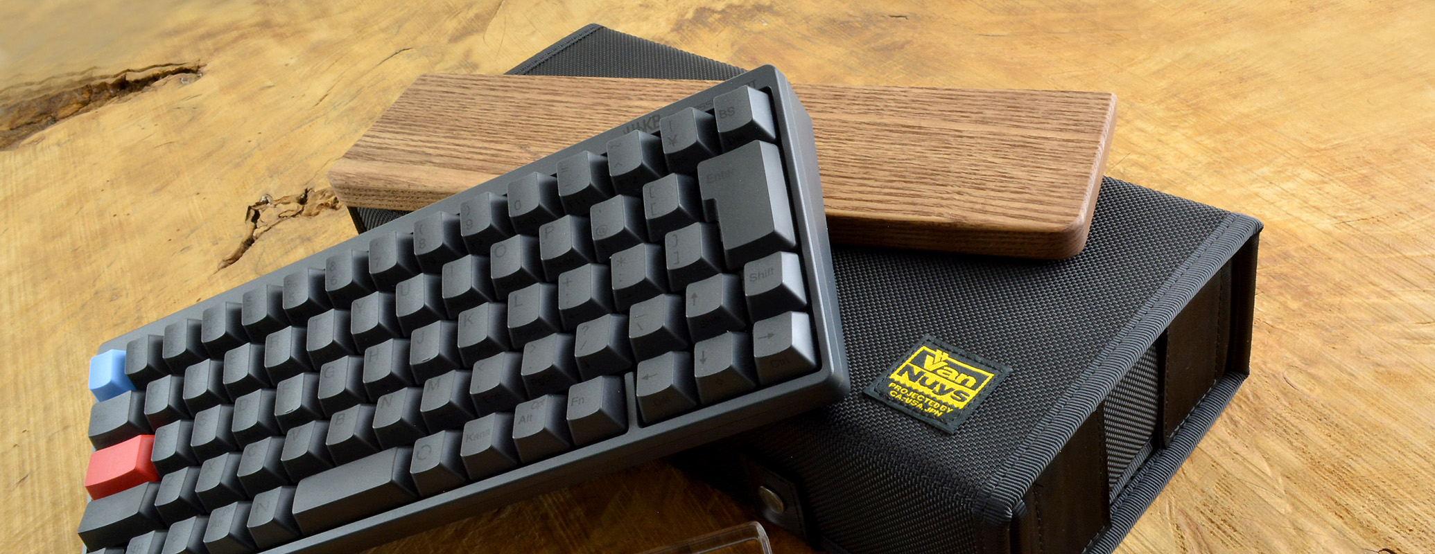 D967：PFU Happy Hacking Keyboard Professional BT用キャリングケース