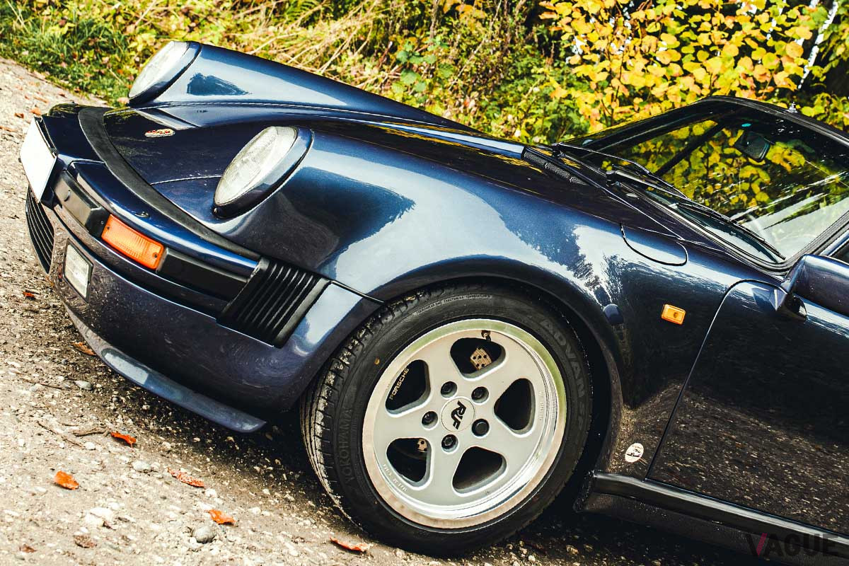 ポルシェ930型「911」のルーフがあった！ 「イエローバード」以前の