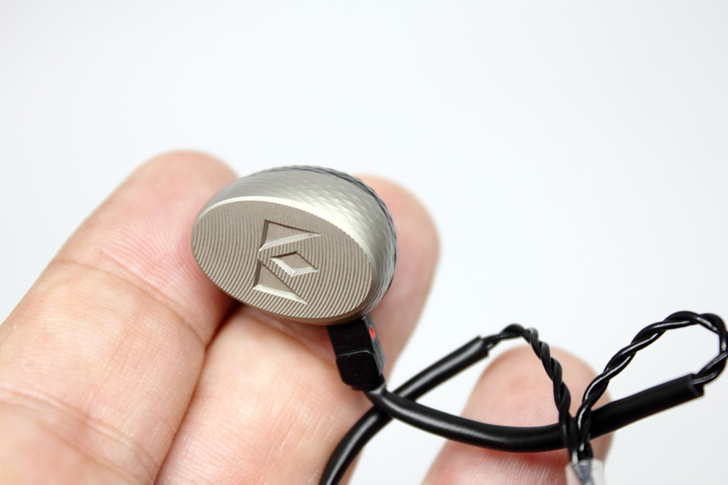 Noble Audioの新フラッグシップ、Katanaレビュー: Music TO GO!