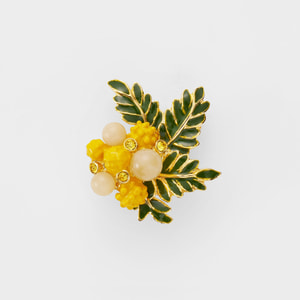 VBMV5025__PF シェルフラワー ブローチ｜ブローチ｜ヴァンドーム