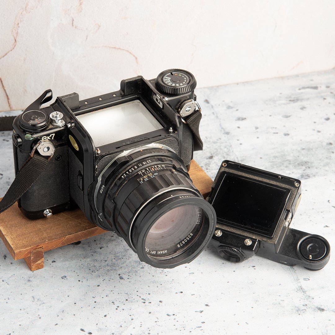 Asahi Pentax 6×7 Vintage Camera - Vintage and Antique Cameras for