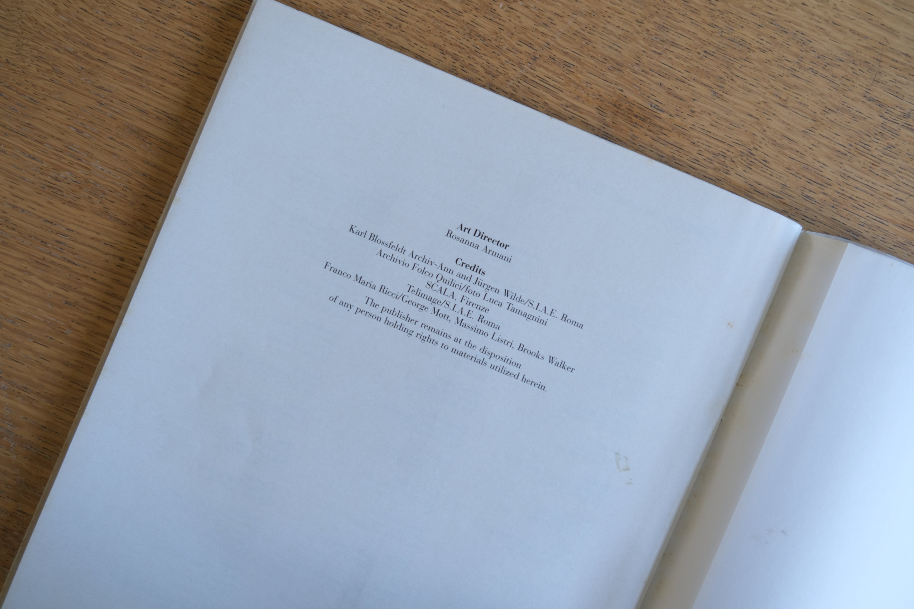 GIORGIO ARMANI 1997年春夏コレクションカタログ｜Peter Lindbergh