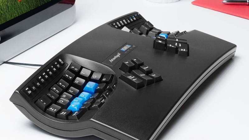左右分離型の変態キーボード「Kinesis Advantage2」レビュー！腱鞘炎