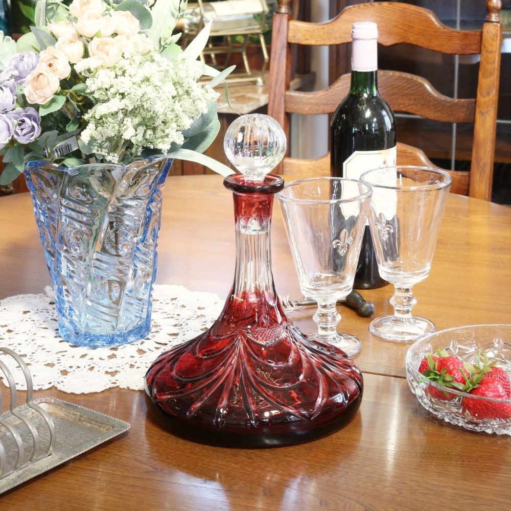 艶やかなガーネット色♪ アンティーク ガラスデキャンタ LV1-2-A-171