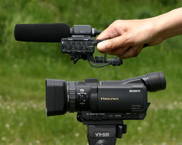 NX70Jのハンドルがもう少し | VIDEO SALON.web | 映像制作・動画編集の