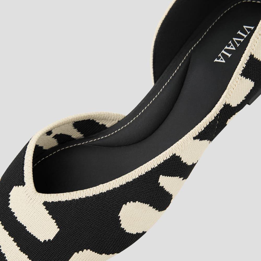 Melia 2.0] ポインテッドトゥ Vカット フラットシューズ – VIVAIA JAPAN