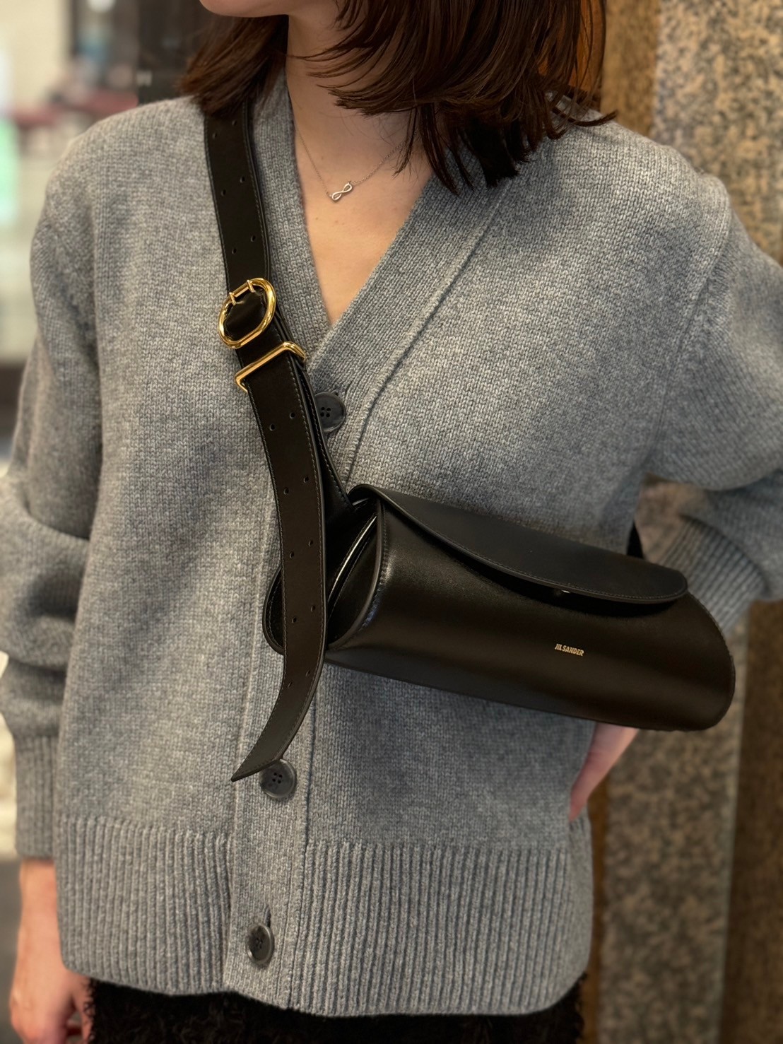 大人のボディバッグならコレ！【ジル サンダー】の「カンノーロ」なら