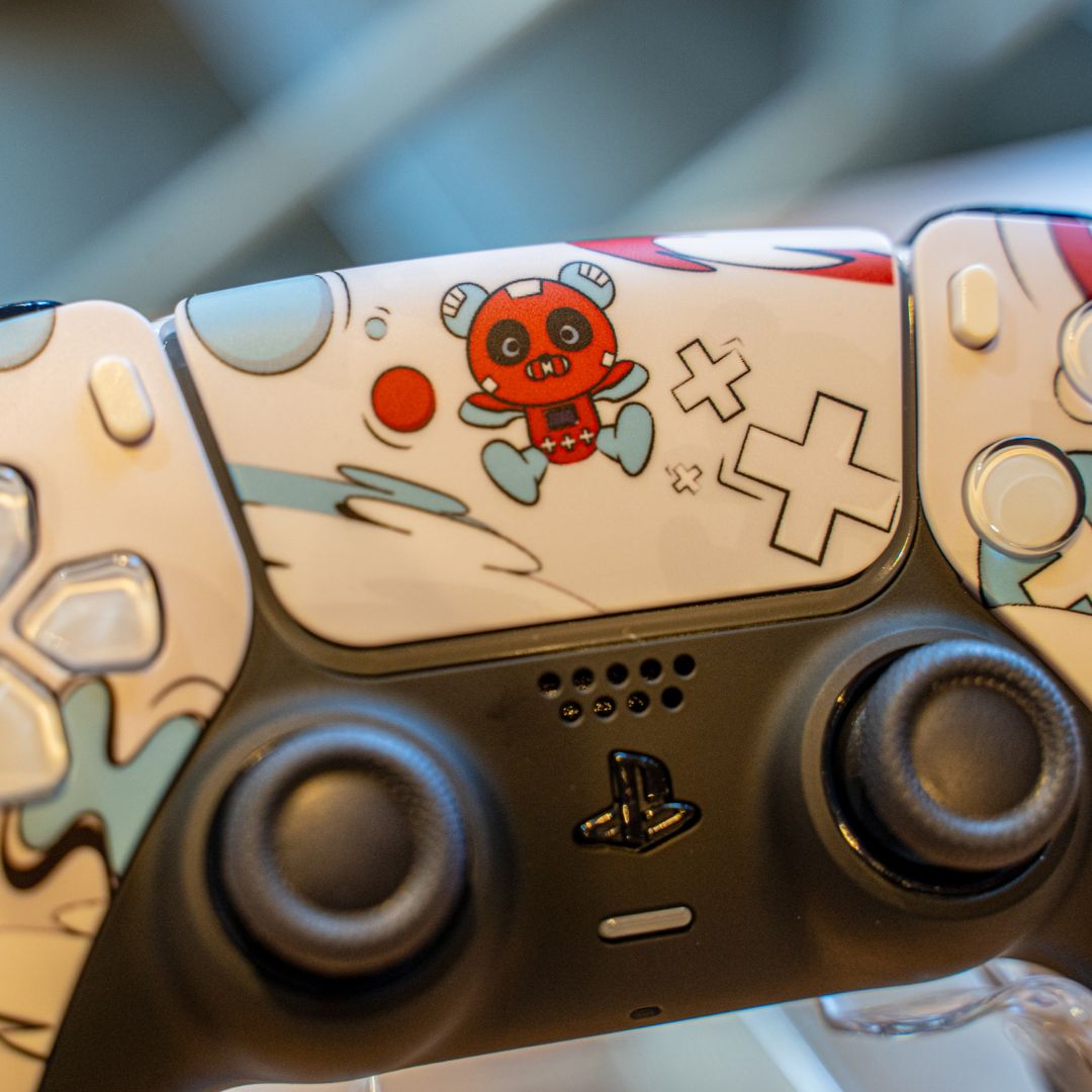 Void Gaming × cheeky」コラボコントローラー販売開始のお知らせ。